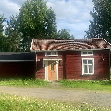 Bogaerdan, Cozy Cabin By The Lulea River Harads Exteriér fotografie