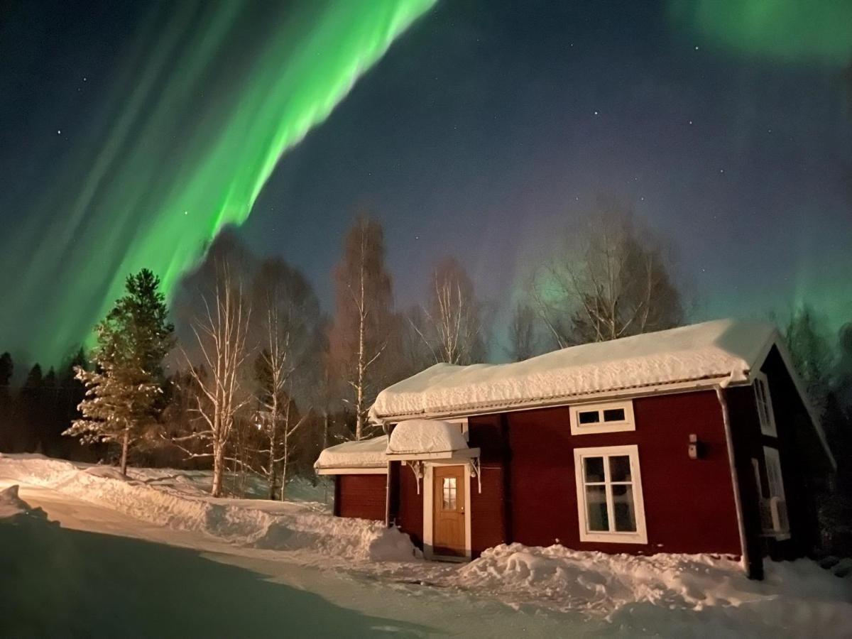Bogaerdan, Cozy Cabin By The Lulea River Harads Exteriér fotografie